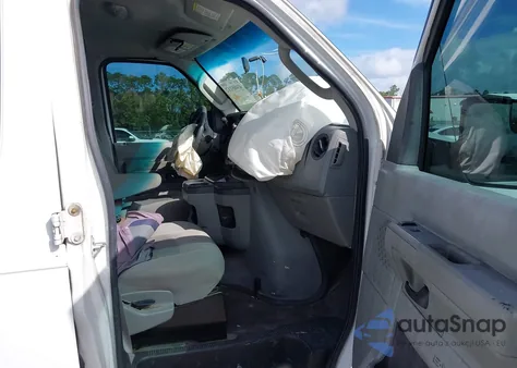 2013 Ford E-250 Commercial z USA, uszkodzony, nr VIN 1FTNE2EW0DDA41310